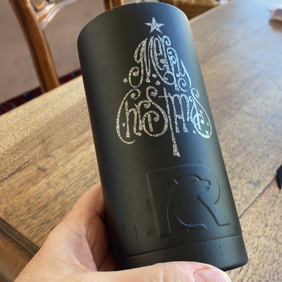 5/$25 RTIC Christmas insulated tumbler - Picture 2 of 5